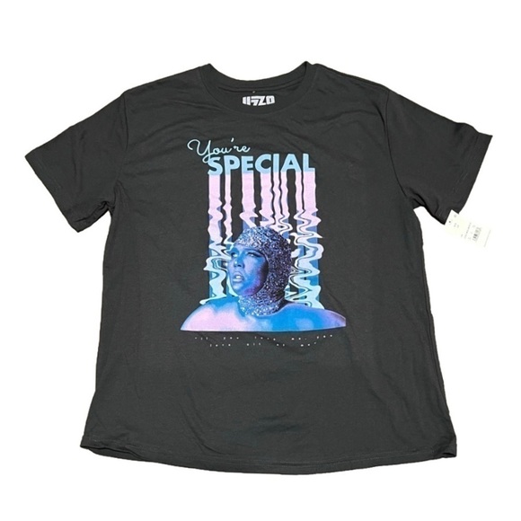 LIZZO You’re Special “if you love me, you love all of me” tee (Sz L) - Picture 2 of 8